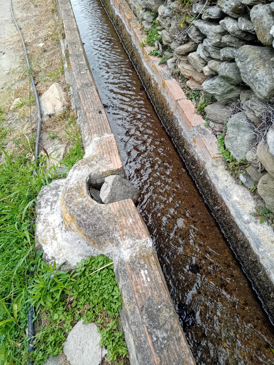 Photo: Eleni Salouvardou (2024) Water channel inside a village.